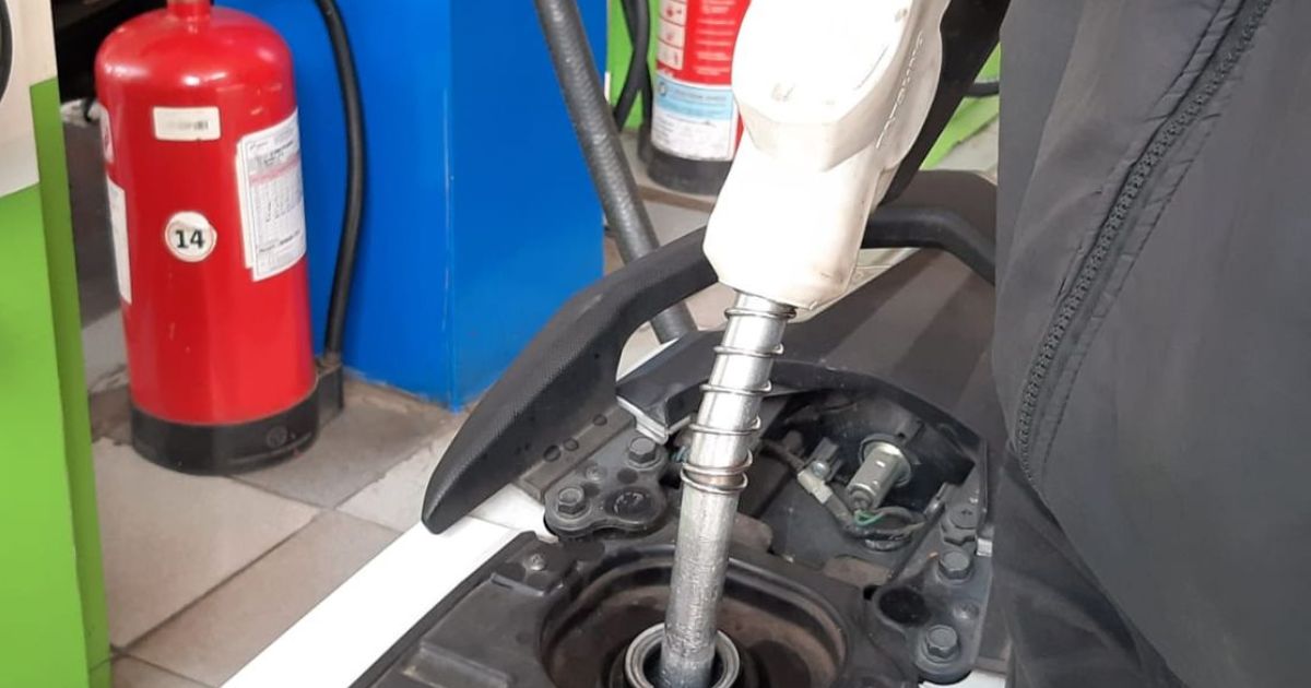 Isi Bensin Motor